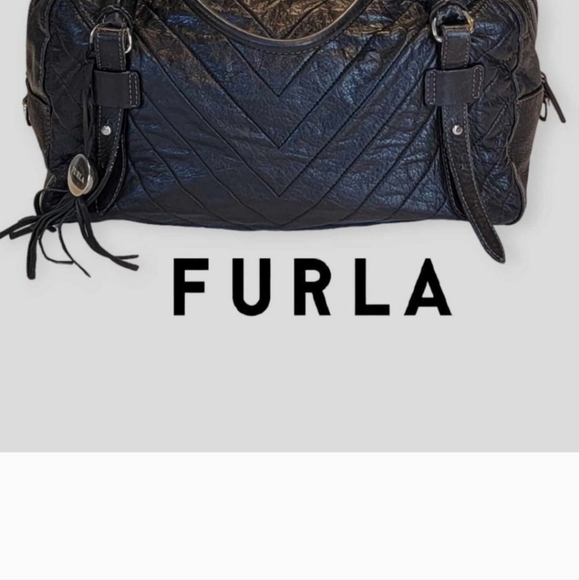 LIVE Pop-up Show Round II- 10pm CST 5/26- Bags, SWIM, Accessories, Clothing - Picture 12 of 15